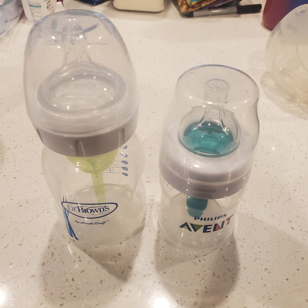 Dr. Brown's and Philips Avent bottles NEW